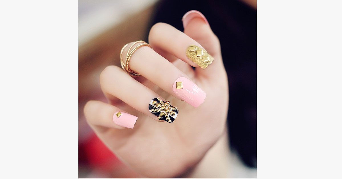Acrylic Nails with Rivets