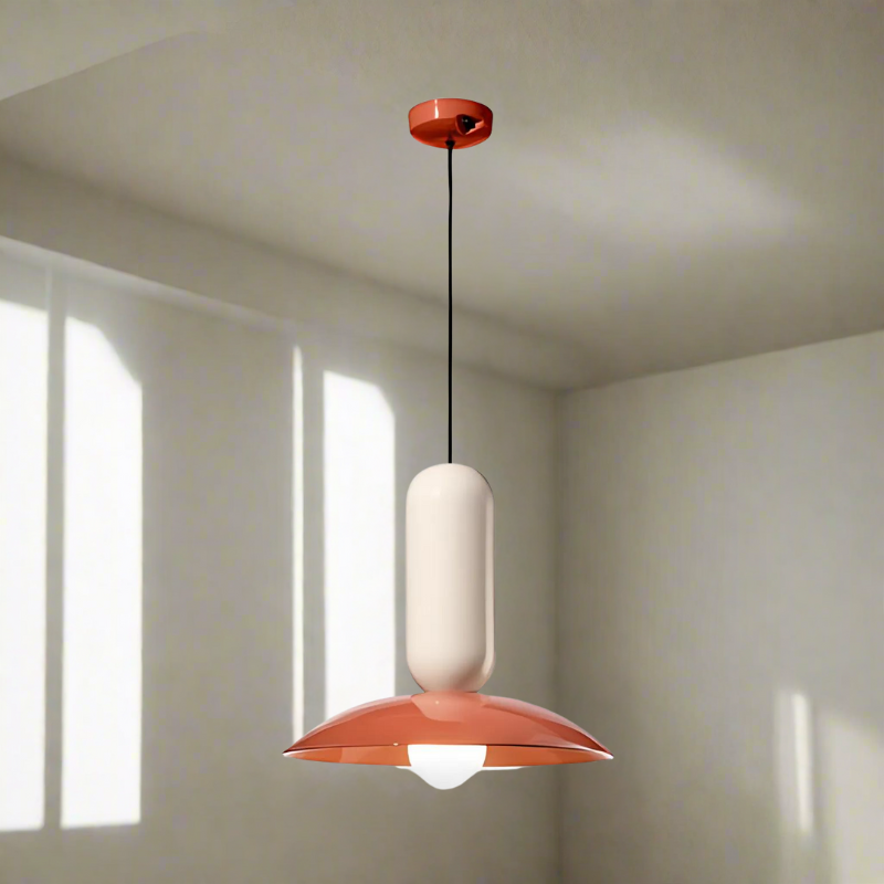 Pendant lamp in Cheerful Colors