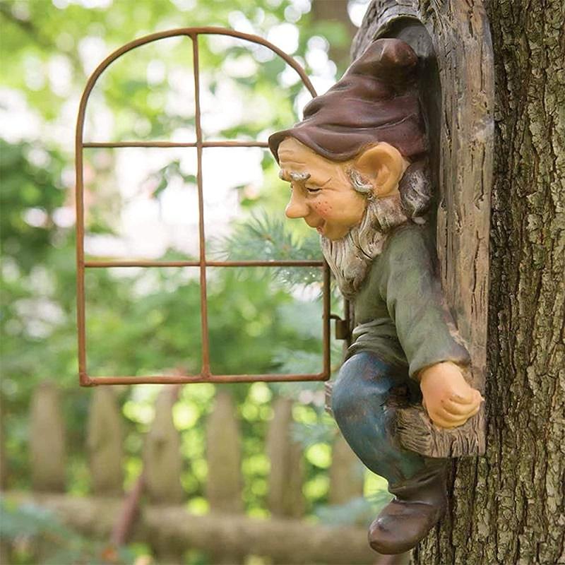 Garden decor gnome figure