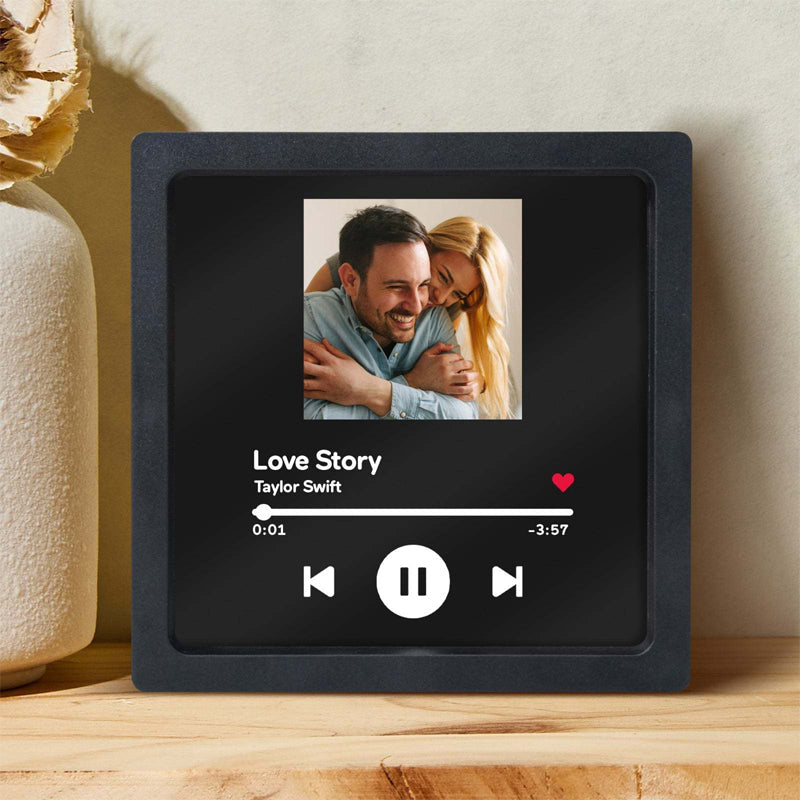 Music refrigerator magnet with adjustable volume