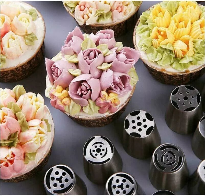 TitanSplendor — Transform every cake into a breathtaking masterpiece full of love and wonder