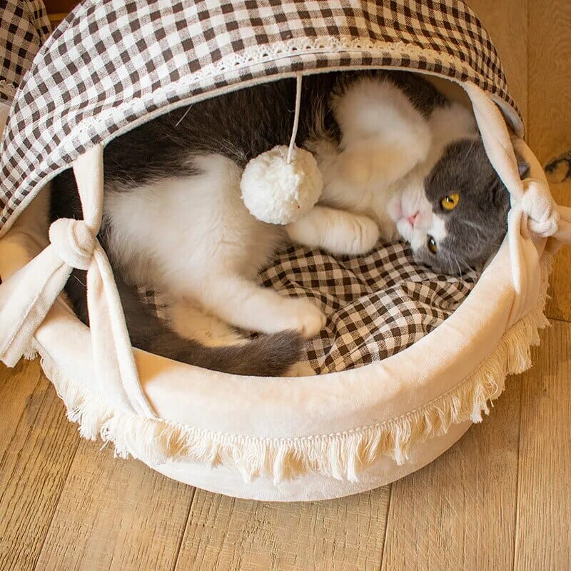 closed pet sleeping bed