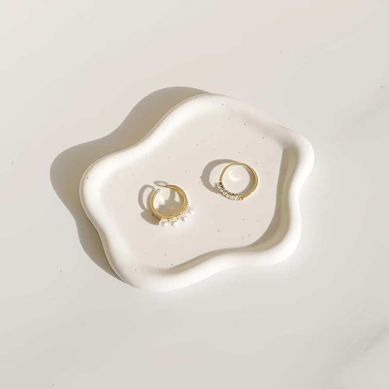 CloudTray - Playful Ceramic Jewelry Tray for Stylish Organization
