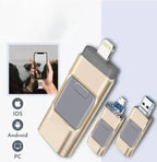 4-in-1-Flash-Drive – More storage space, no lost memories