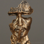Three monkeys with a message – a sculpture full of meaning