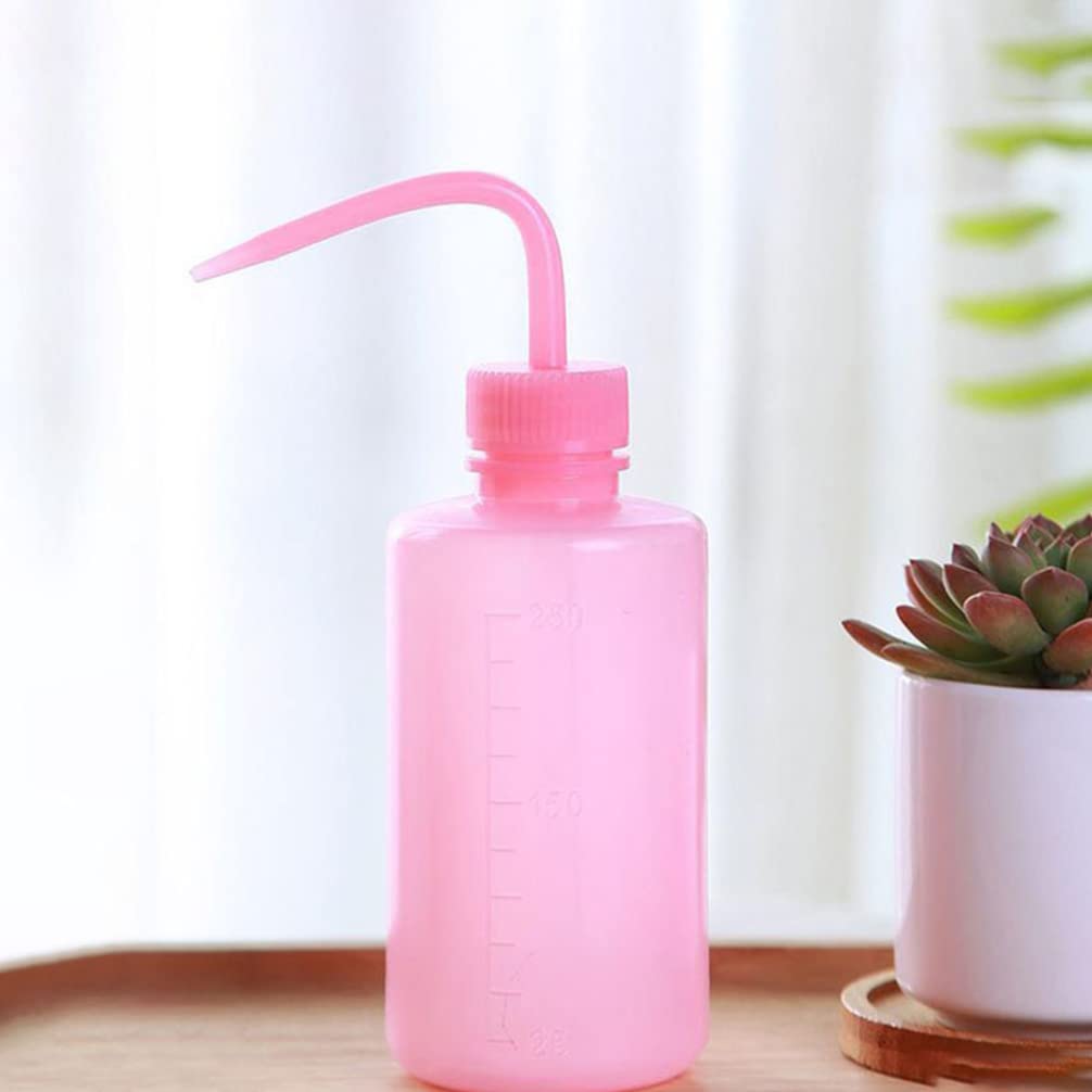 Spot 500ml Squeeze Pouring Bottle – Compact Spray Bottle for Precise Pouring and Dosing