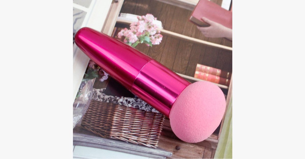Sponge Foundation Round Makeup Brush - Perfect for Naturally Looking Makeup