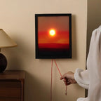 SunFrame – Soothing evening calm in warm golden glow