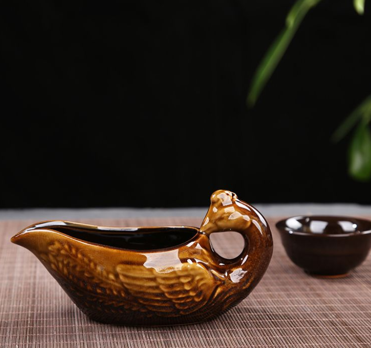 Rotating Handcrafted Tea Ceremony Set
