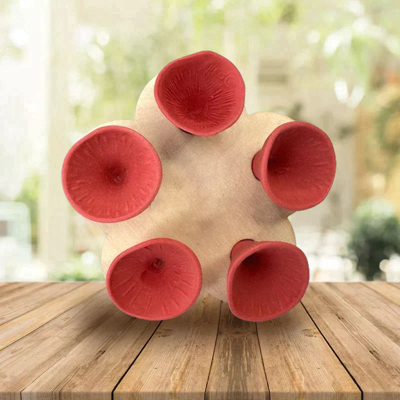Drinking cup for bees and insects