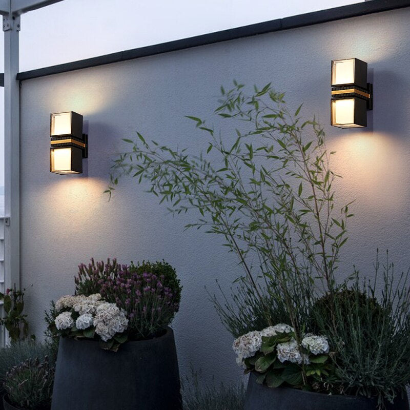 Designer LED Wall Lamp Adjustable and Modern Garden Lighting