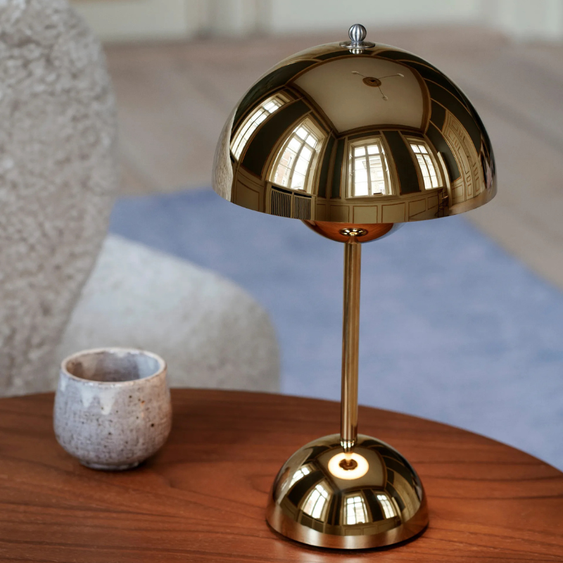 LuxeAura Design Lamp | Scandinavian Lamp for a Refined Ambiance