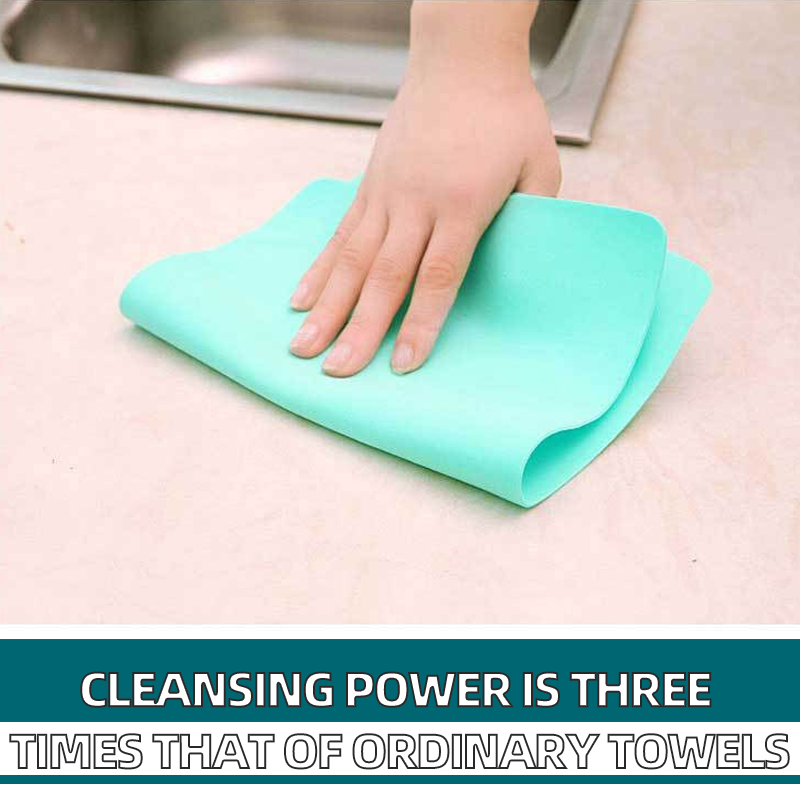 Reusable absorbent cleaning cloth