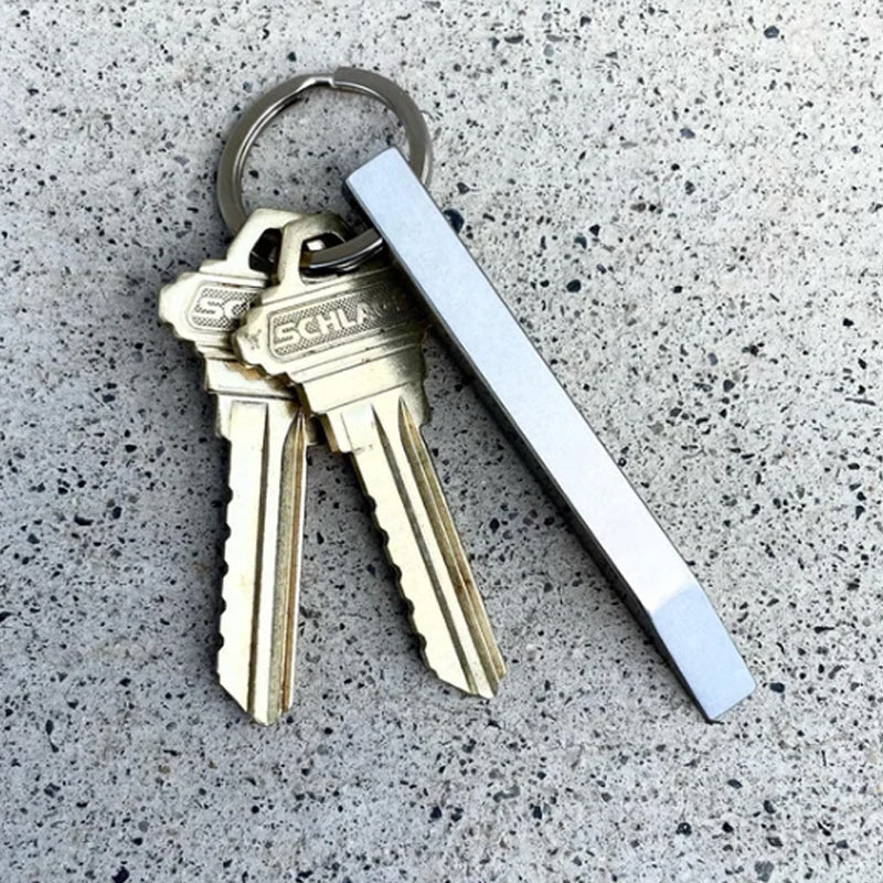 Heavy-duty keychain pry bar EDC pry bar