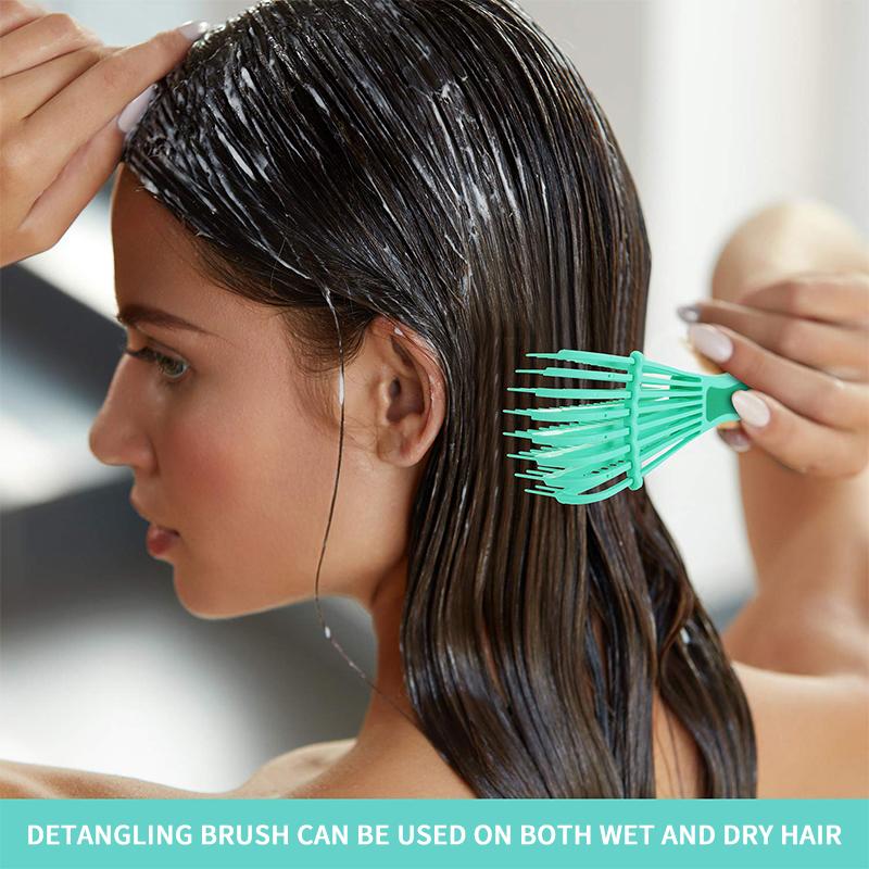 Detangling brush for curly hair