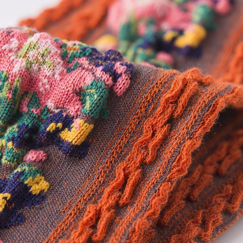 Vintage socks with floral embroidery (5 pairs)