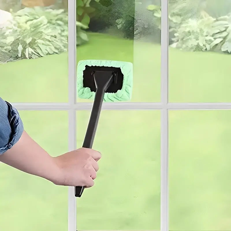Auto Windshield Cleaning Tool