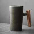 ScandiSip Ceramic Mug – Minimalistic Scandinavian Design with Wooden Handle