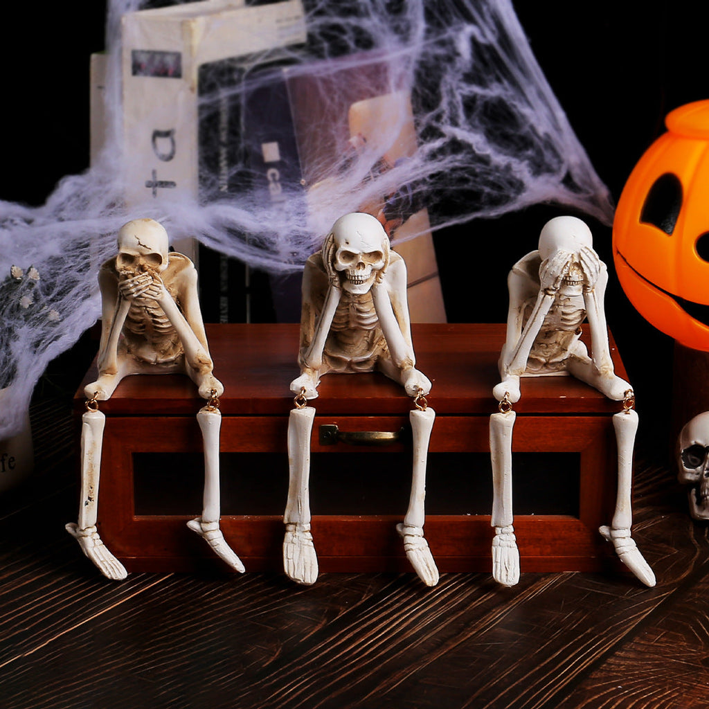 Evil Halloween Skull Ornaments
