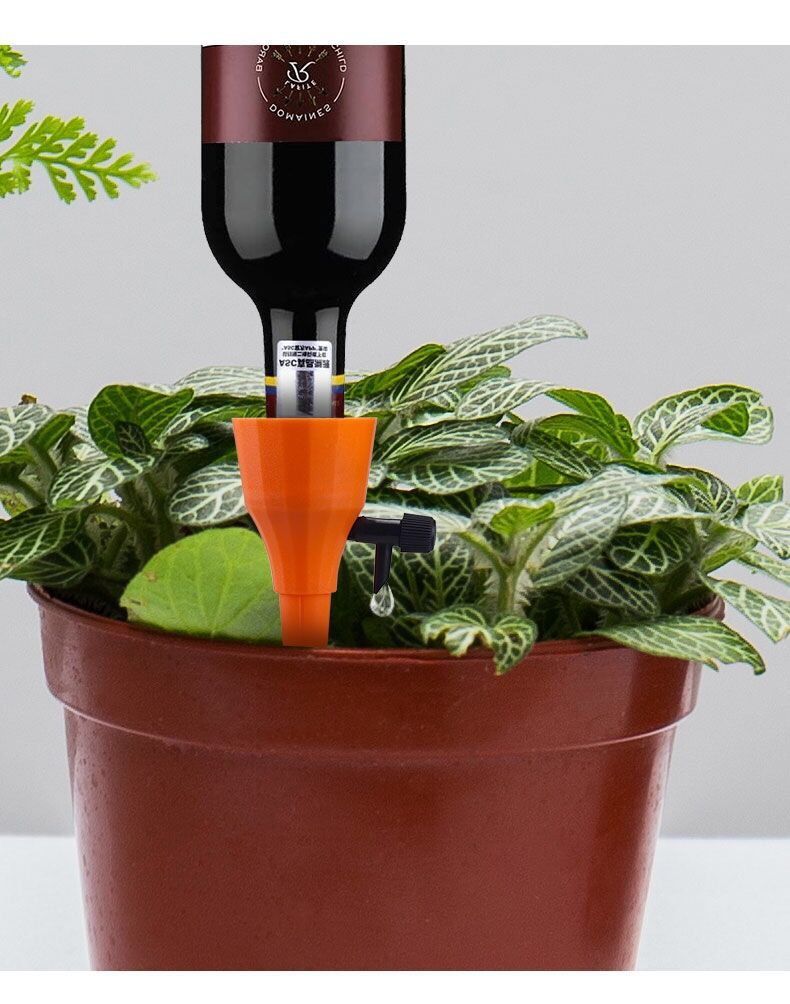 Plant water spike for bottles – Automatic drip irrigation for garden plants