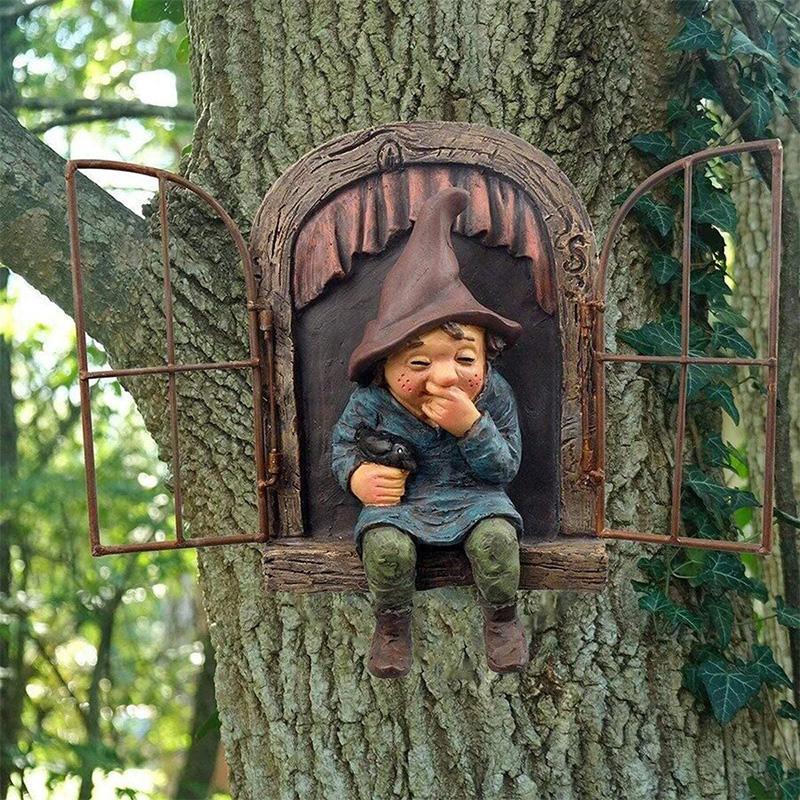 Garden decor gnome figure