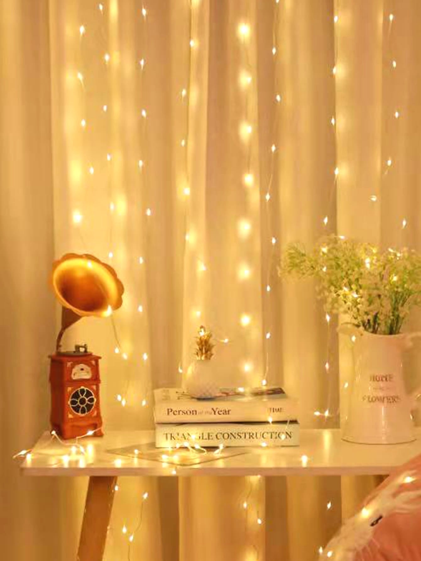 120 LED 2 x 2M Curtain String Lights - New Lighting