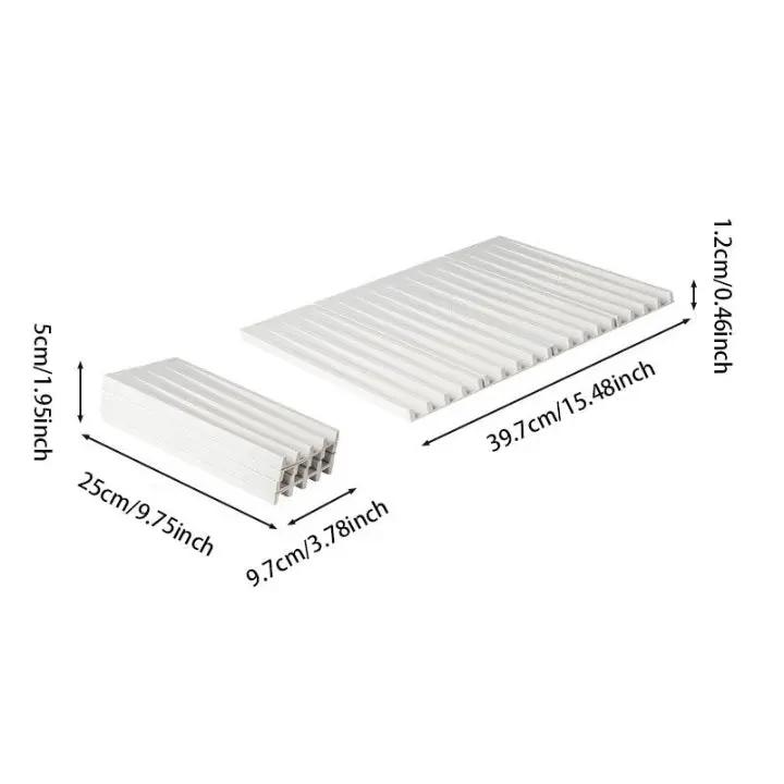 WaterDrain – Foldable Silicone Mat for Drying and Protecting Work Surfaces