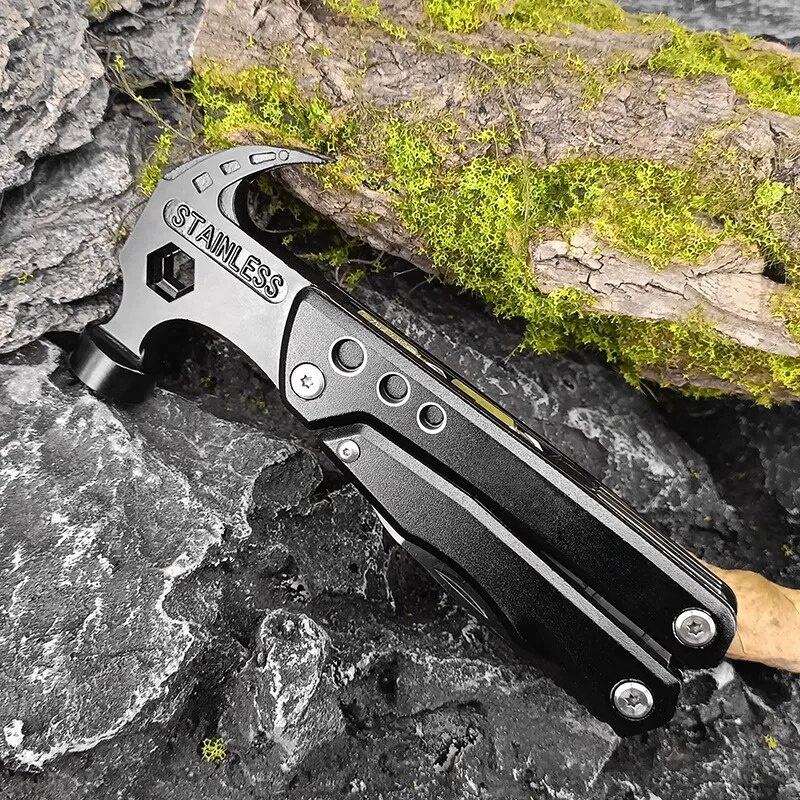 Hammer and Pliers in One Compact Set