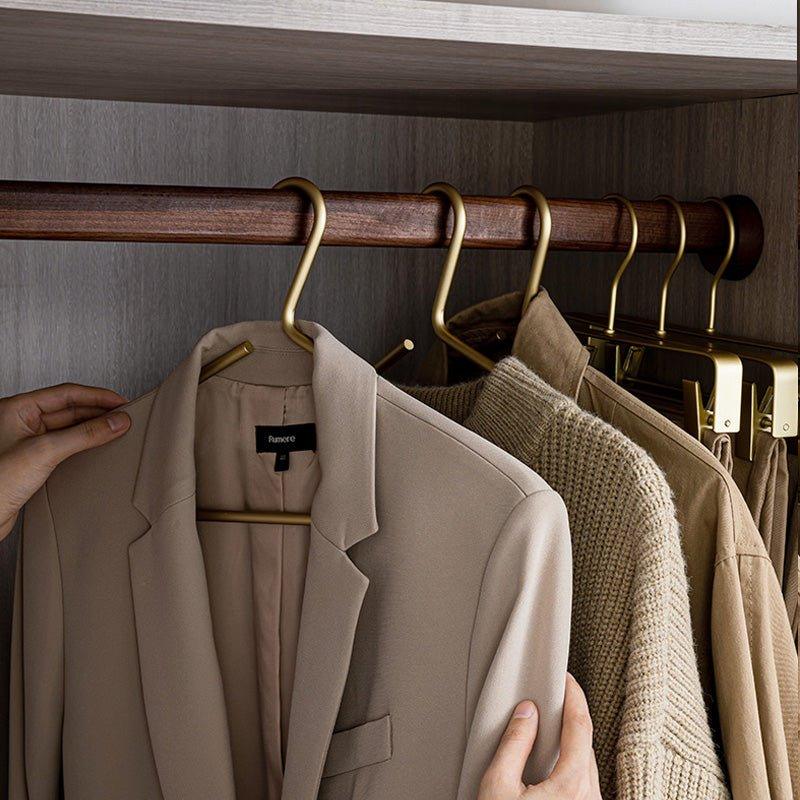 5 pieces of hangers made of solid matte gold/silver │ Seamless wardrobe organizer made of metal