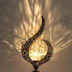 Solar Garden Light made of Metal – Waterproof LED Design in Moon, Flame, Sun or Star Shape