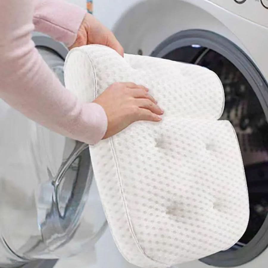 Ergonomic & comfortable for a luxurious bathing experience
