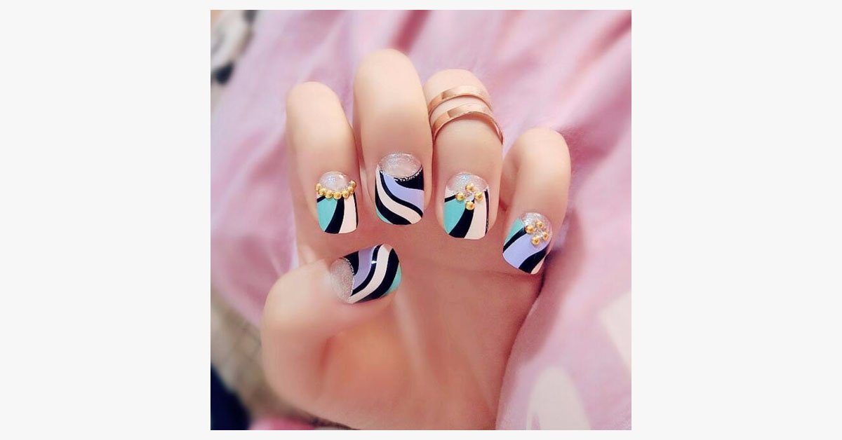 Double Striped Artificial Nails