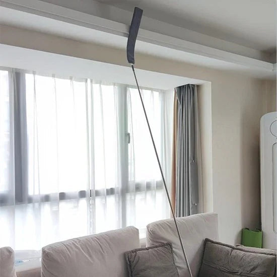Expandable Duster with Extension Pole for Corners and Ceilings