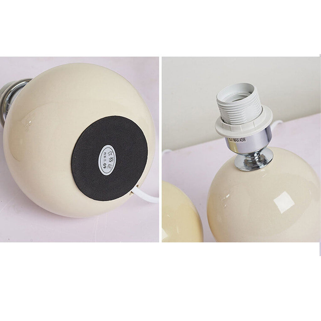 Nordic minimalist 1-light table lamp made of ceramic with pleats