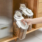 FreshBite - Modern Food Container for Pets with Measuring Cup