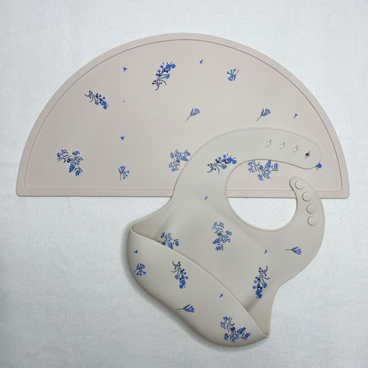 Silicone Placemat for Kids – Non-Slip Table Mat in Crescent Shape