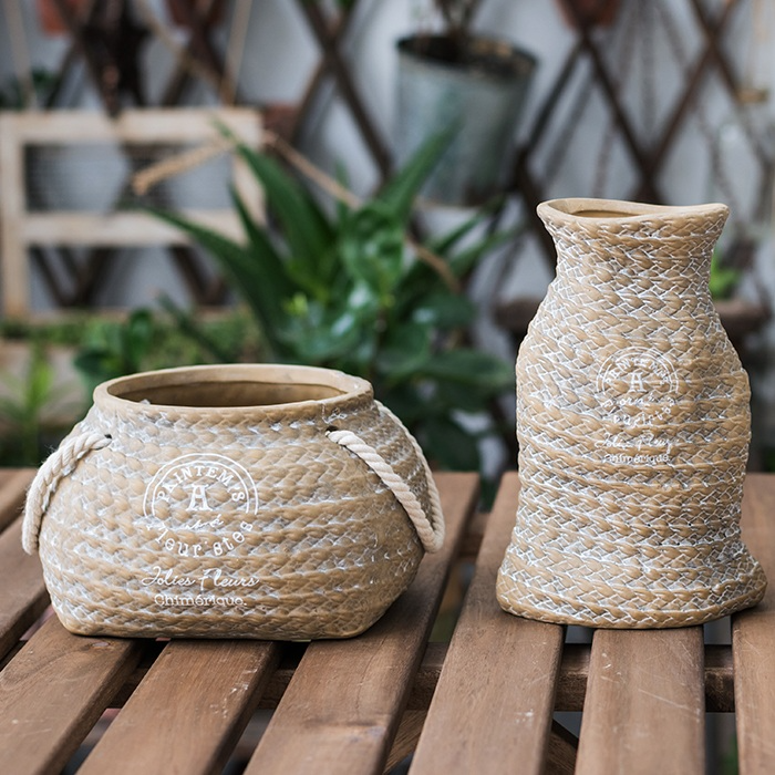 Ceramic Plant Pot in Hemp Bag Design with Rope Handles – Decorative Flower Pot for Garden and Home