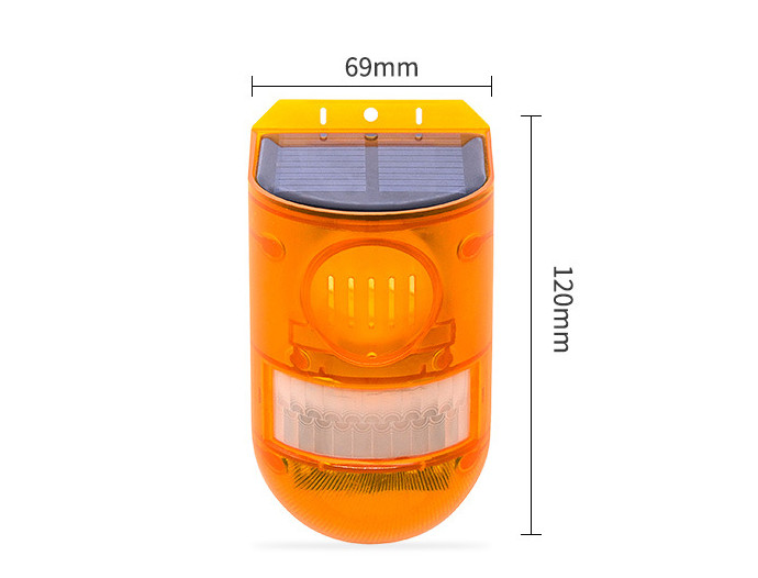 Solar-powered animal repeller with alarm – Effective protection against animals