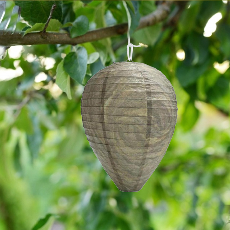 Wasp Nest Defense Lamp – Hanging Protection Net Against Wasps and Insects