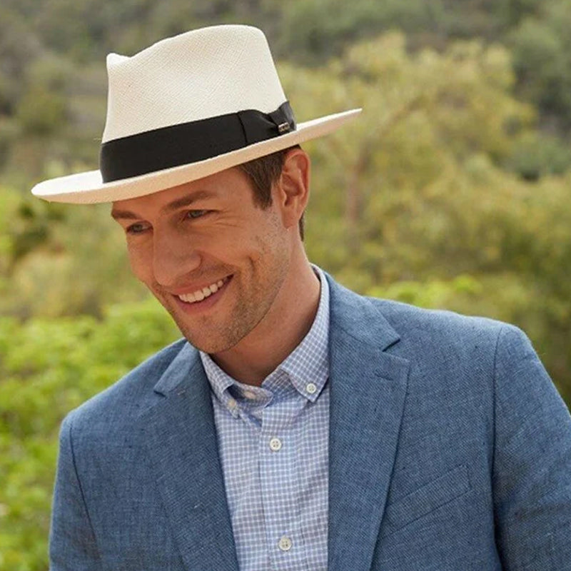 Adjustable classic Panama hat