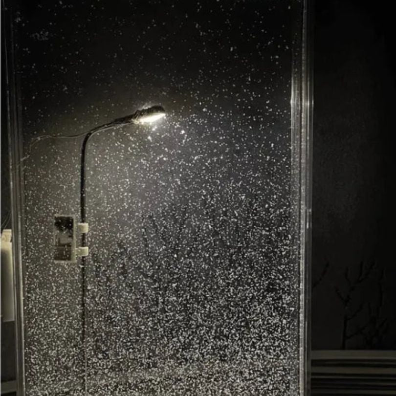 SnowyStreet Lamp – Enjoy the real snowstorm street scene!