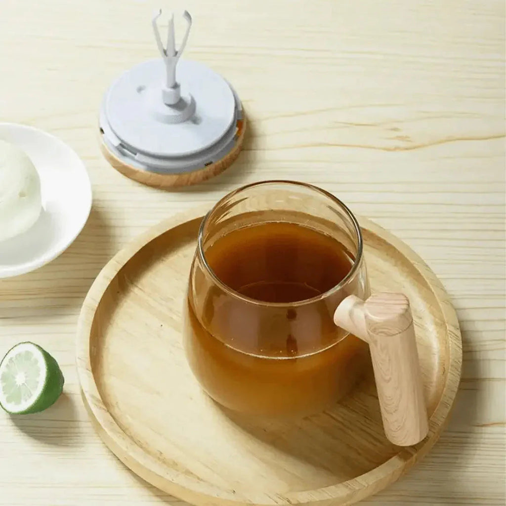 Intelligent Mug – Self-Stirring Cup with Wood Design