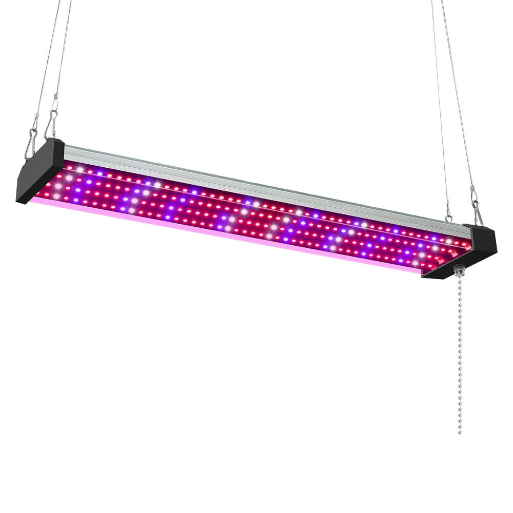 LED plant lamp with full spectrum lighting and pull switch for optimal plant growth