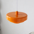 Modern pendant lamp with an elegant appearance