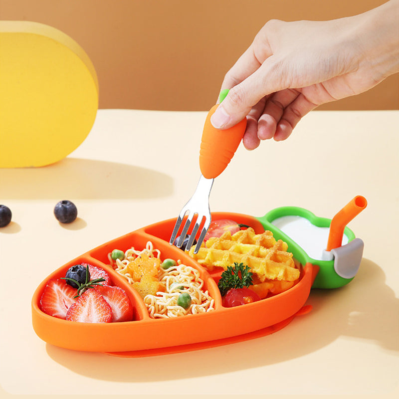 Toddler plate with suction cup