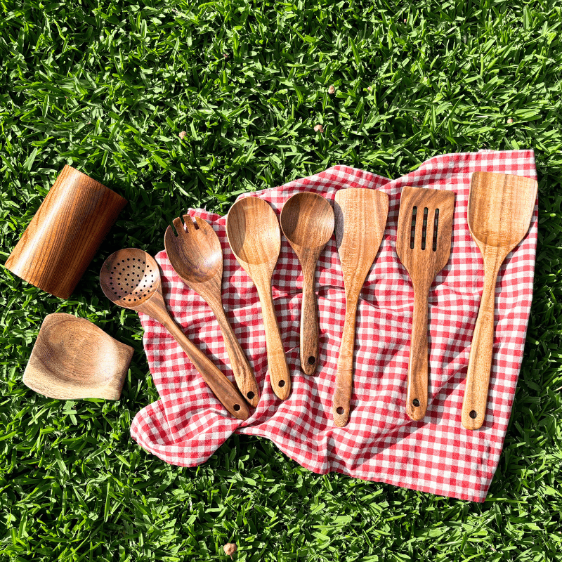 Sustainable wooden cooking utensil set