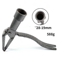 Weed puller with 4-claw head – Effective garden tool made of iron for root removal