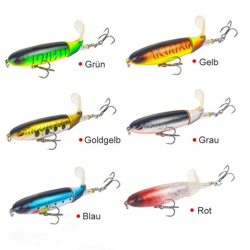 Fishing bait with propeller tractor