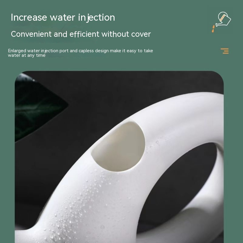 Watering can with extended spout – Elegant design for precise watering