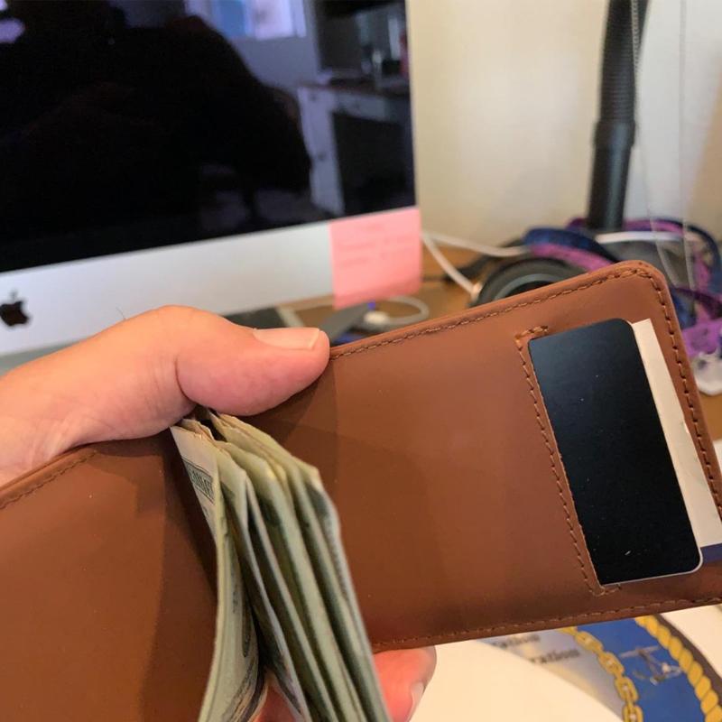Men's Extra Thin Leather Wallet